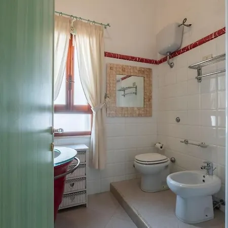 House, Just 1 Minute From The *