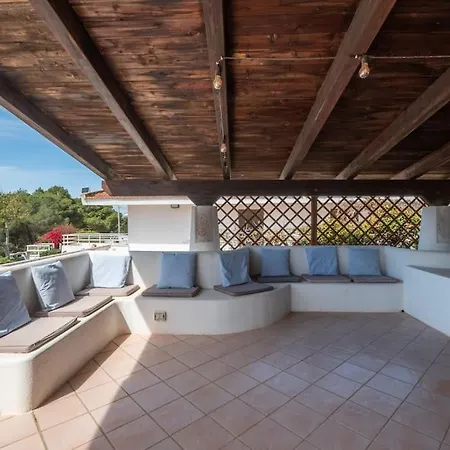 House, Just 1 Minute From The Villa