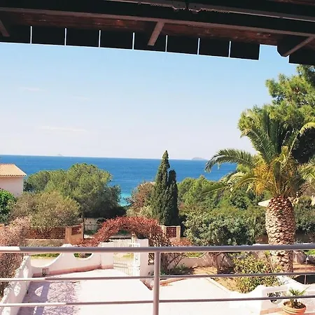 House, Just 1 Minute From The Villa Porto Pino