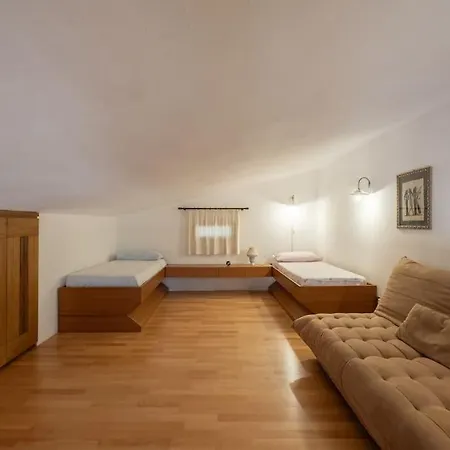 House, Just 1 Minute From The Villa