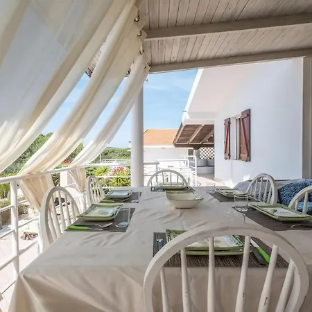 House, Just 1 Minute From The Villa Porto Pino